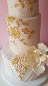 Embroidery Gold Cake